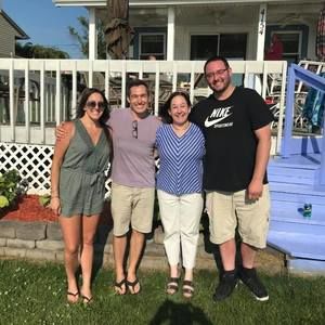 Meet your Posher, Maureen